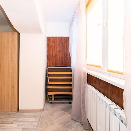 Kvartirkoff Na Obolonskom 40 Kiev Bagian luar foto